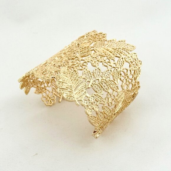 Rhineline Gold Tone Floral Leaf Filigree Cuff Bracelet - Picture 3 of 9